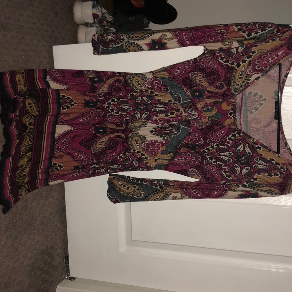 Quarter bell sleeve dress